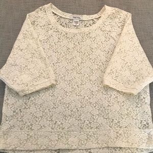 Kirra Lace Quarter Sleeve Top
